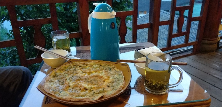 Pizza und Tee à la Chinoise