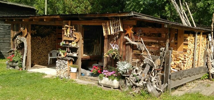 Schöner Holzschupfen